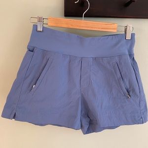Women’s Athleta shorts. Size 2
